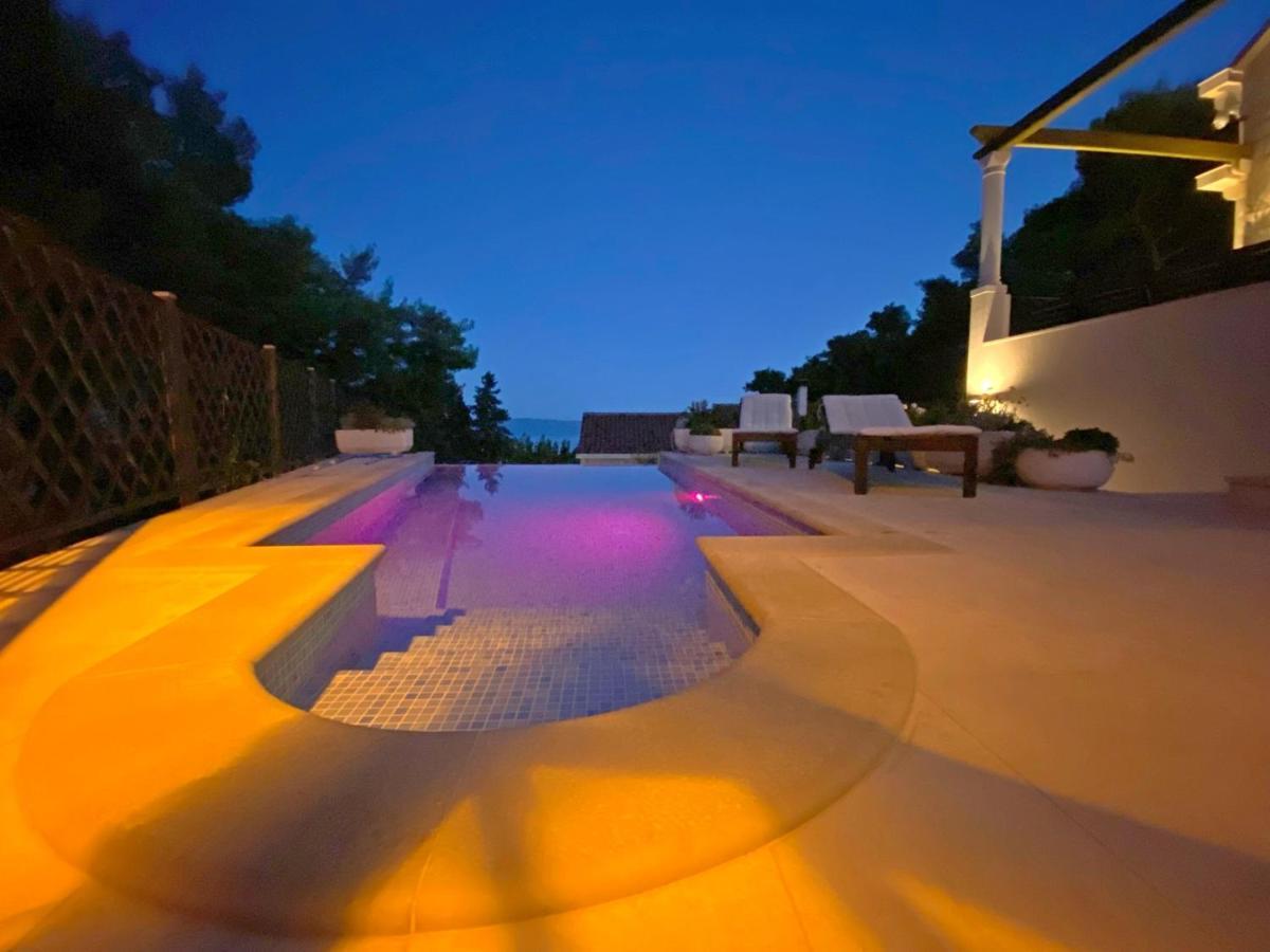 Holiday Home Nevista Sumartin Zewnętrze zdjęcie